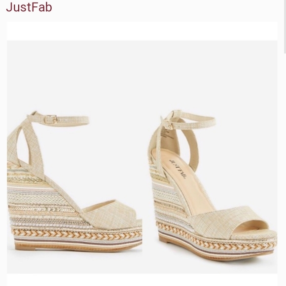 Justfab Kasabi Striped Wedge
Sz. 5.5 - Picture 3 of 13